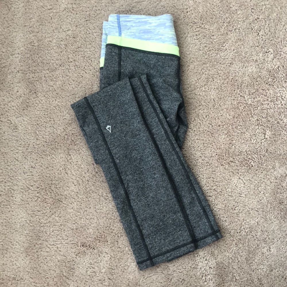 Grey Reversible Ivivva Leggings